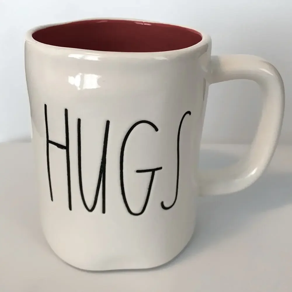 Rae Dunn HUGS KISSES Coffee Mug Cup Artisan Collection - Picture 1 of 4